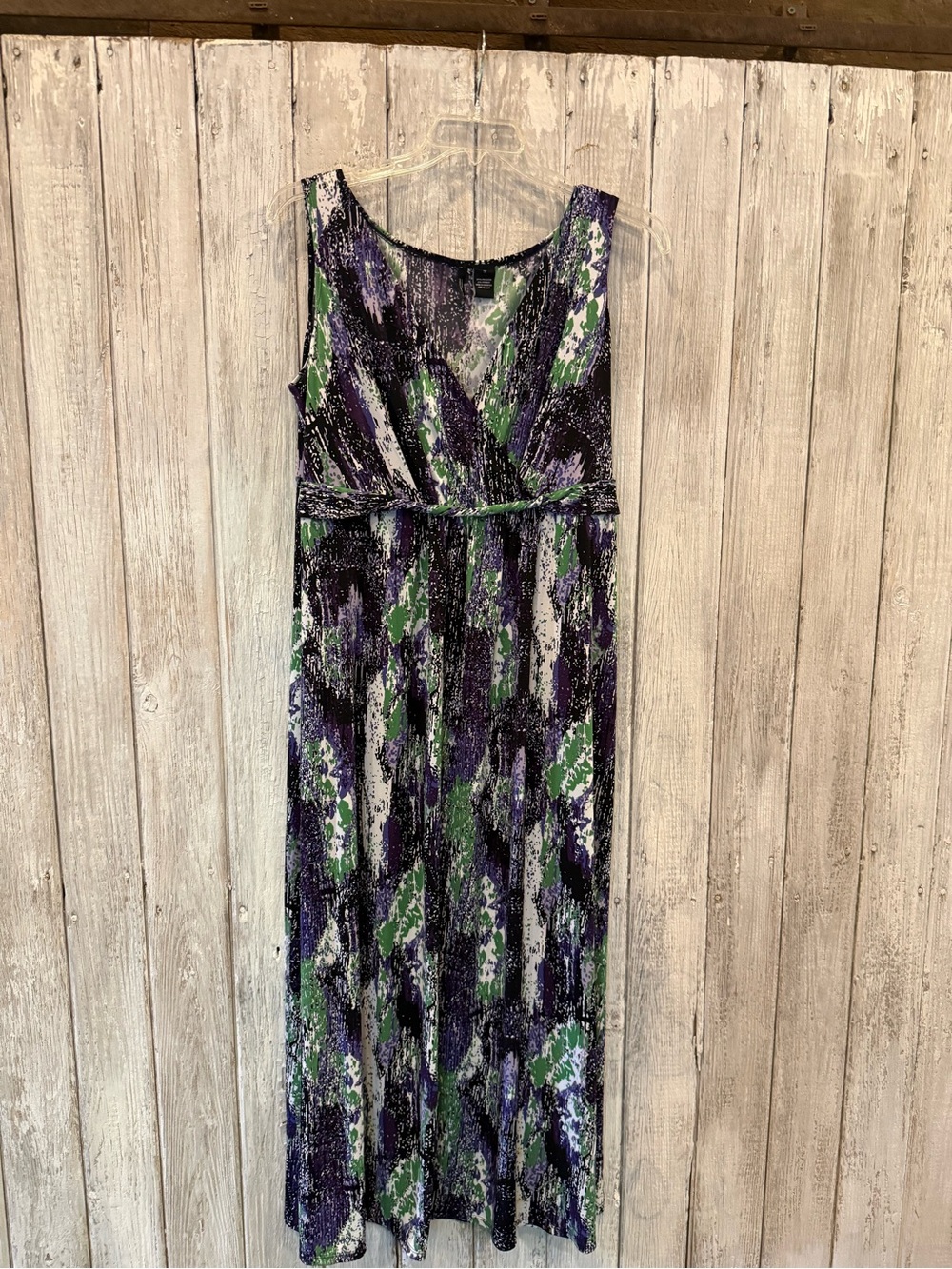 New Direction Sleeveless Green & Purple Print Maxi Dress